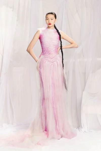Look 9